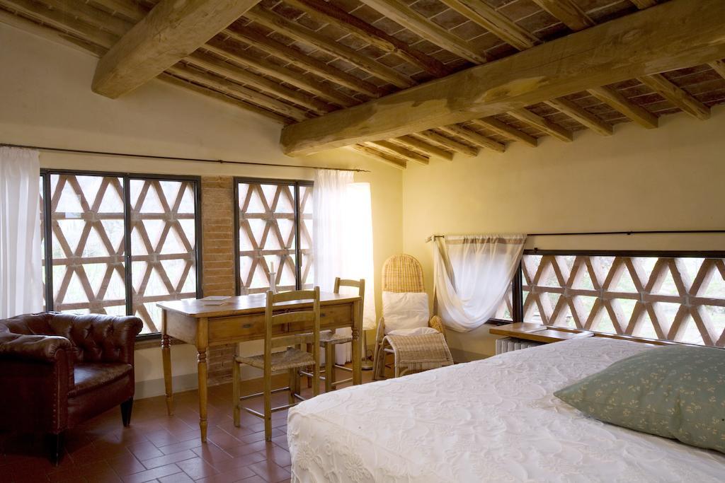 Locanda Casanuova Figline Valdarno Rum bild
